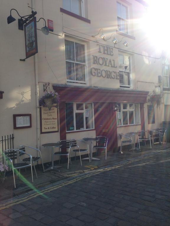 The Royal George Staithes Bed & Breakfast Екстериор снимка