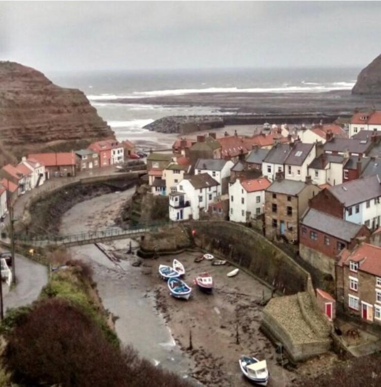 The Royal George Staithes Bed & Breakfast Екстериор снимка
