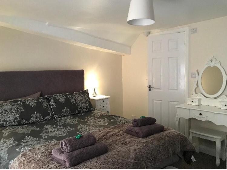 The Royal George Staithes Bed & Breakfast Екстериор снимка